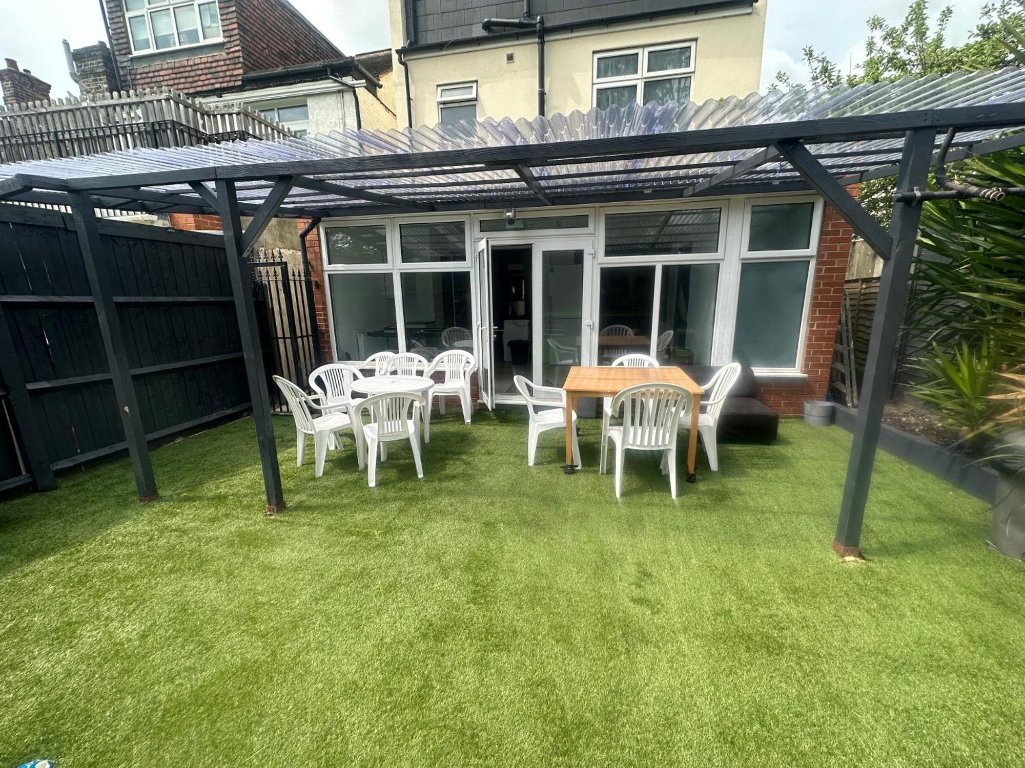 5 Bedroom House Se6 London Exterior photo